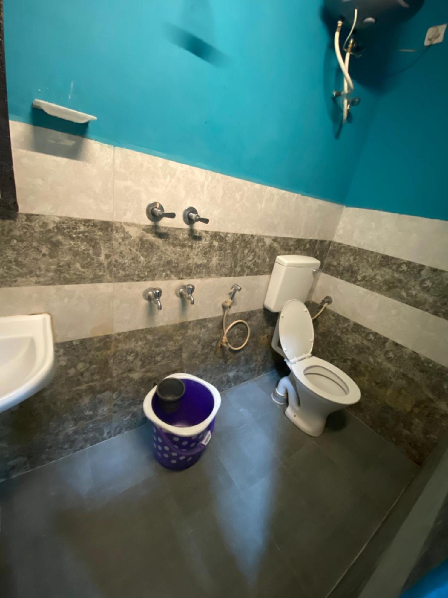 מלון קנצ'יפוראם Gsr Residency מראה חיצוני תמונה