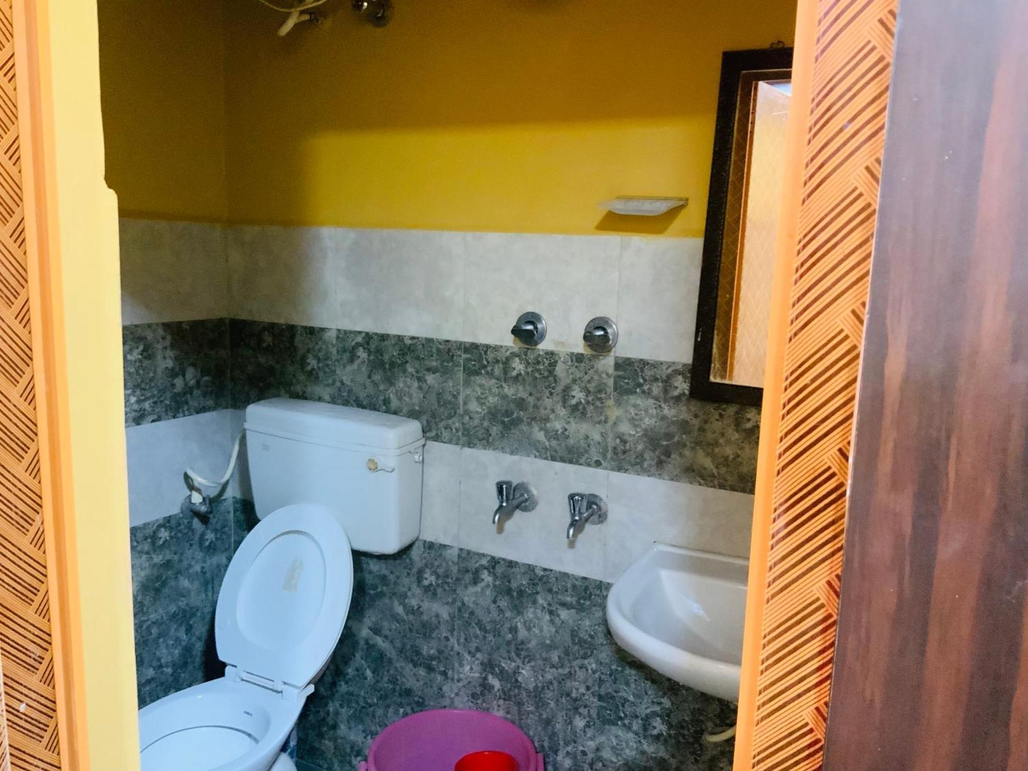 מלון קנצ'יפוראם Gsr Residency מראה חיצוני תמונה